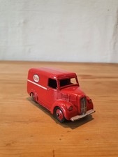 Dinky Toys No.450…Trojan Van