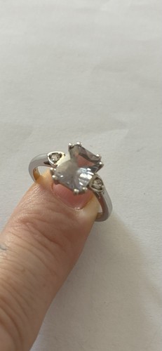 Blueberry quartz white - &,