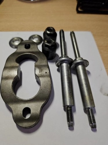 Fuel injector holder - fuel,