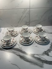 Six Side Plates , Saucers , Cups , Wedgewood , Bone China , Made In England .