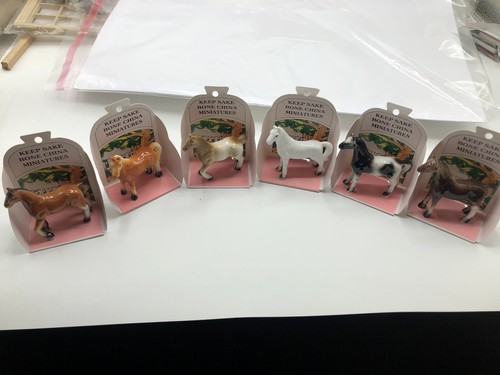 Bone china miniature - miniature, horses