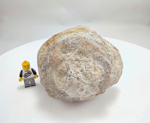Unopened geode non - unopened,