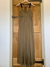 Gorgeous, Timeless Reiss