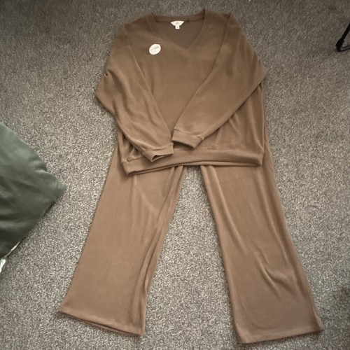 Lovely brown love sleeve - lovely,