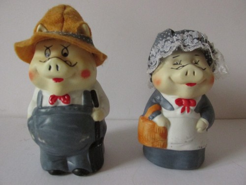 Artmark ceramic pig bells - ceramic,