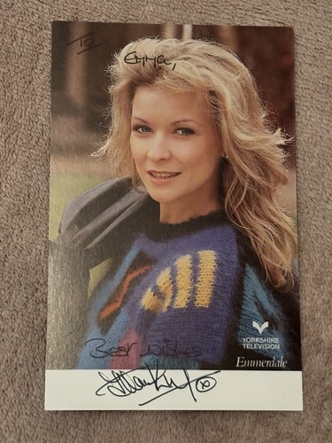 Claire king hand - claire,