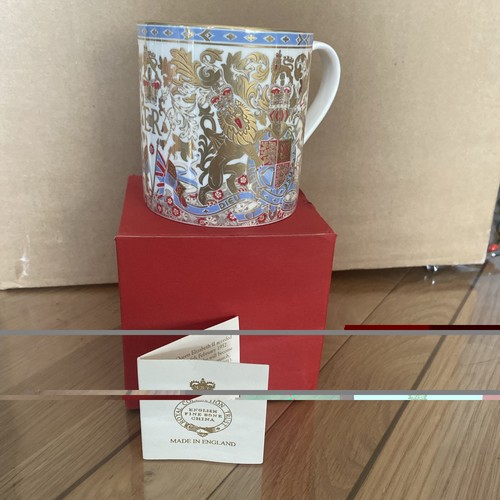 Longest reigning monarch mug - longest,