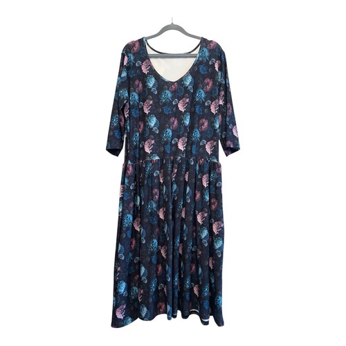 Carolina dress room - cdr, tea