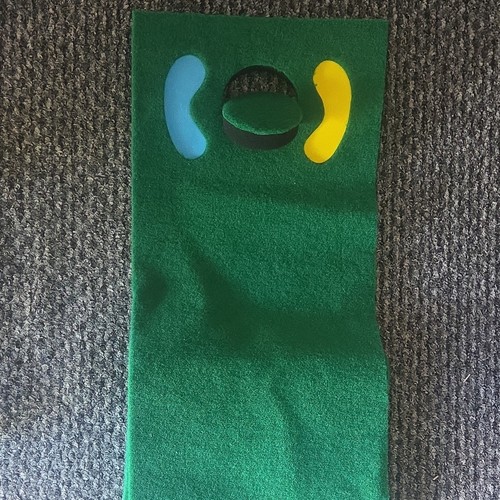 Golf putting mat practice - putting,