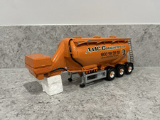 Corgi - Tri-Axle Feldbinder Powder Tanker - AMC Cement - CC12828 - 1:50 - Mint