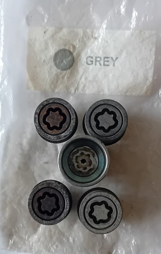 Ford focus alloy locking - ford,
