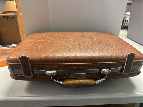 Vintage american tourister - vintage,