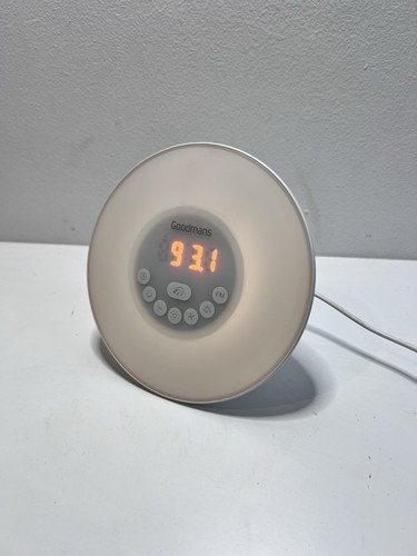 Goodmans wake light with fm - goodmans,