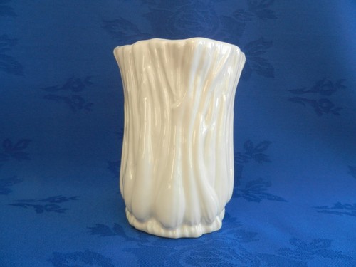 Sylvac spring onion pot - spring,