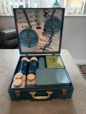 VINTAGE SIRRAM PICNIC SET BLUE 4 PLACE SETTINGS