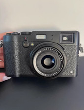 Fujifilm X100T 16.3MP Digital Cam Full Set Battery Charger SD for Convenience