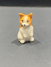 Wade Whimsie Sitting Cat