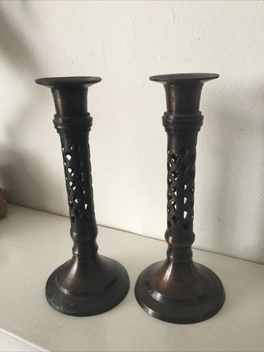 Two pierced column - two,