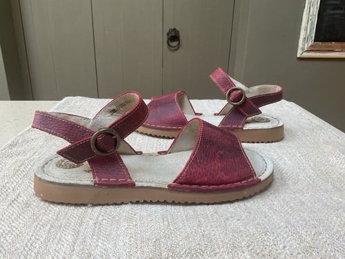 Red dead burgundy leather - or,
