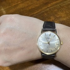  Vintage Seiko 17 jewels gold plate. Mens Dress Watch. Working Leather strap old