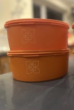 Vintage Tupperware Harvest Sunburst Container x 2 Dark Burnt Orange Round Cake 