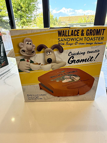 Wallace gromit 700w 2 slice - &,