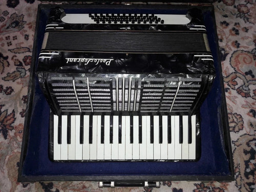 Accordion paolo soprani - accordion,