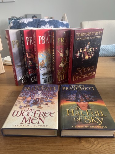 Terry pratchett discworld - terry,