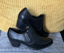 M & S Footglove Womens Shoe