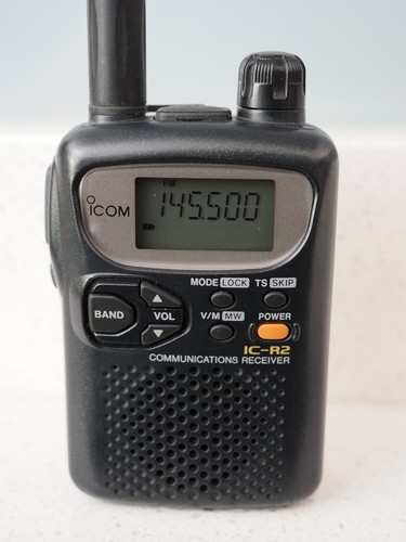 Icom communications - ic-r2,
