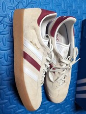 Men's 9.5 Adidas Originals