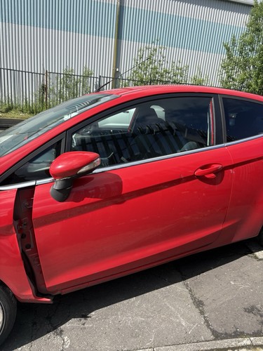 Ford fiesta mk7 zetec - ford, hatch