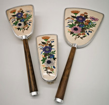 Vintage 3 Piece Vanity Set - Mirror Hairbrush & Clothes Brush Floral Pattern