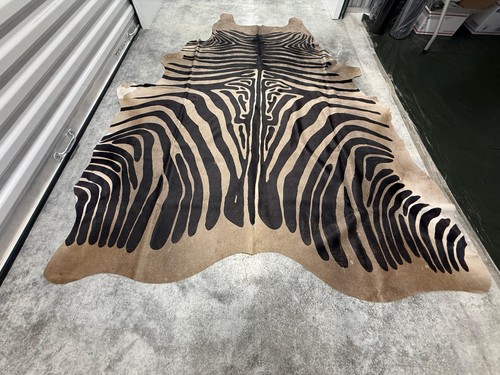 Cowhide rug zebra caramel - rug,