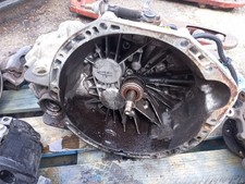 VAUXHALL VIVARO 2.0 dCi 6SPD MANUAL GEARBOX - PF6010