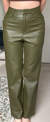 Olive green faux leather - olive,