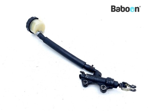Brake master cylinder - cylinder, rear