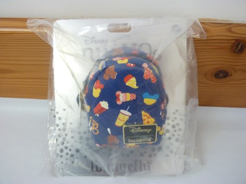 Loungefly disney parks nuimos - loungefly,