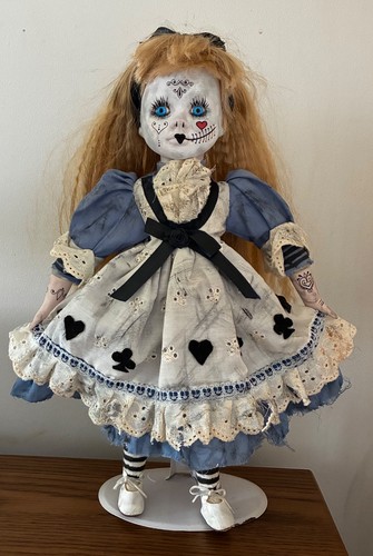 Creepy alice porcelain doll - creepy,