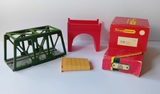 Hornby 00 Gauge R189 Tri-ang Red Brick Bridge and R 657 Girder Bridge