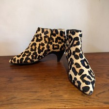 DUNE  Pointed Leopard Print