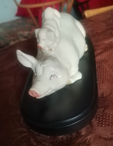 Beswick pig piglet - beswick,