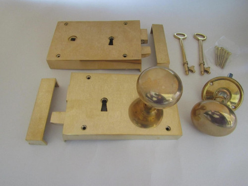 Colonial rustic solid - solid, brass