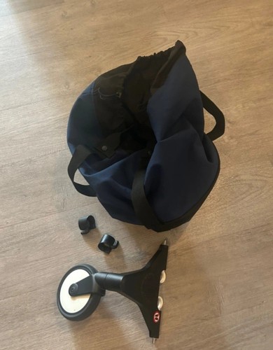 Babyzen yoyo navy - navy, rolling
