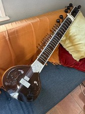 SITAR: JAS MUNDA standard quality Sitar (with case)