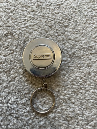 Supreme key bak original - supreme,