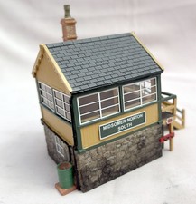 BACHMANN 00GAUGE SCENECRAFT MIDSOMER SIGNAL BOX