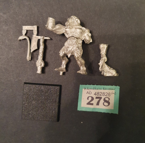 Mordheim minotaur beastmen - mordheim,