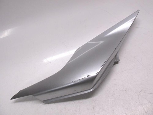 Fairing cover under left
