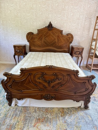 Louis style walnut - style, and